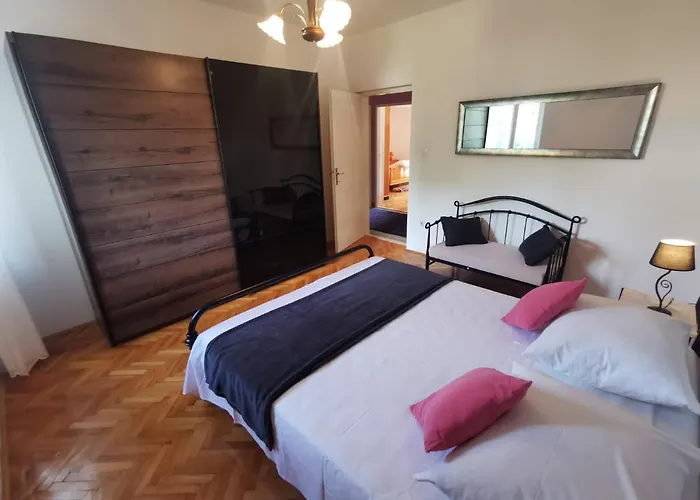 Apartment Karlo